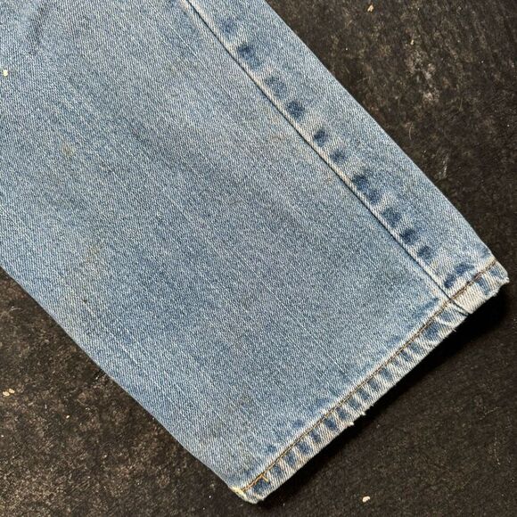 Levi’s 505 Distressed Light Wash Jeans Size 34x30 Regular Fit 100% Cotton - Picture 6 of 16